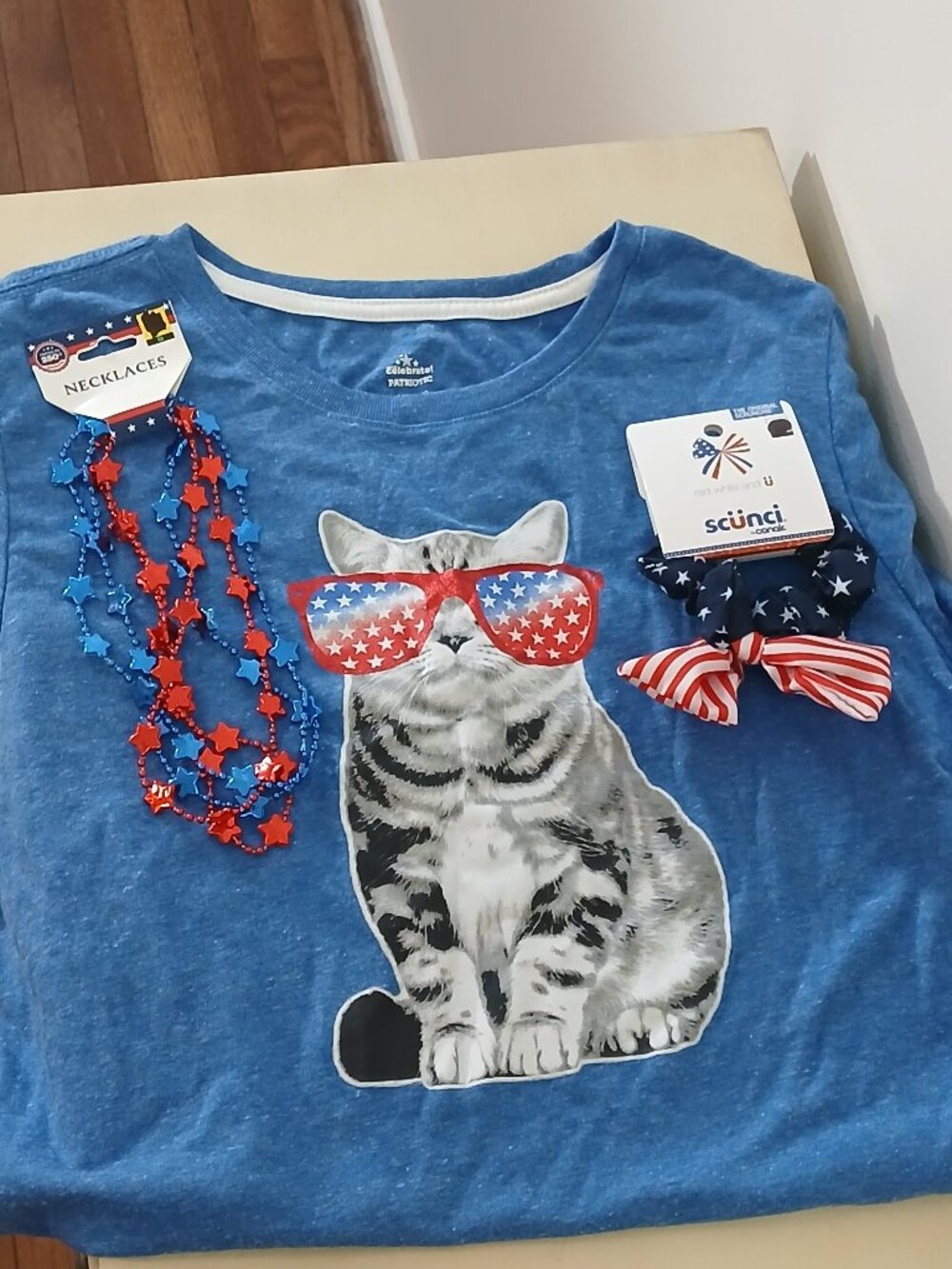 Girls patriotic shirt with new hairbow and necklace - medium shirt